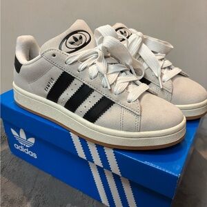 Adidas Campus 00s